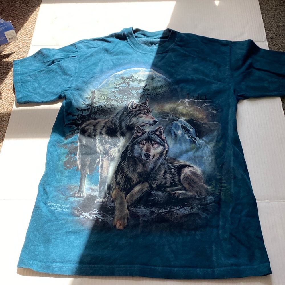 The Mountain Blue Tie Dye Wolf T Shirt Men Medium